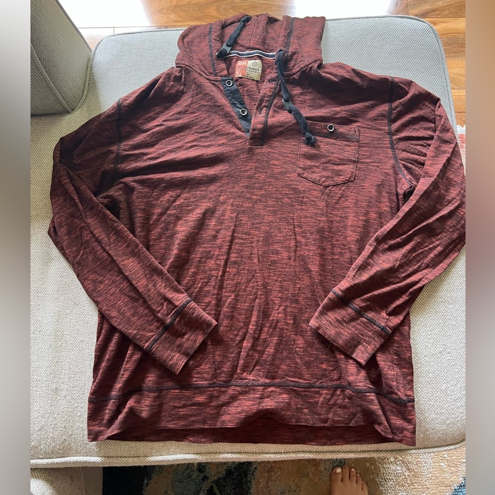 Men’s long sleeve thin hoodie